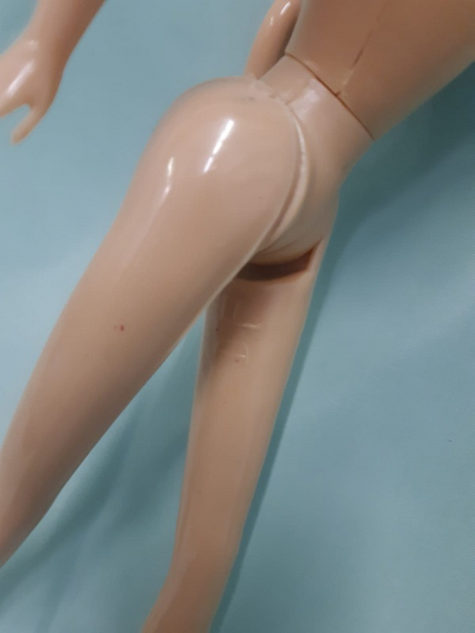 D F OYUNCAK ELBİSESİZ BEBEK 