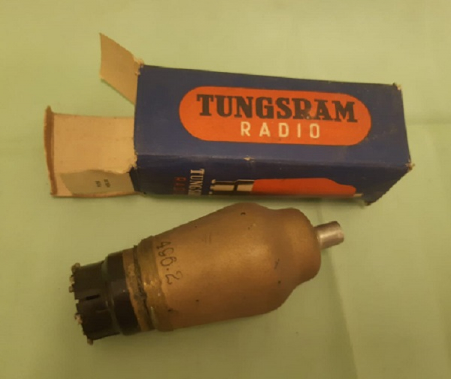 TUNGSRAM AF 7  RADIO  TUBE DADYO LAMBASI 