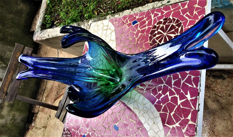 İTALYAN MURANO PARLEMENT MAVİSİ SU YEŞİLİ TONLARDA YUMUŞAK RENK GECİŞLERİ OLAN MEYVALIK