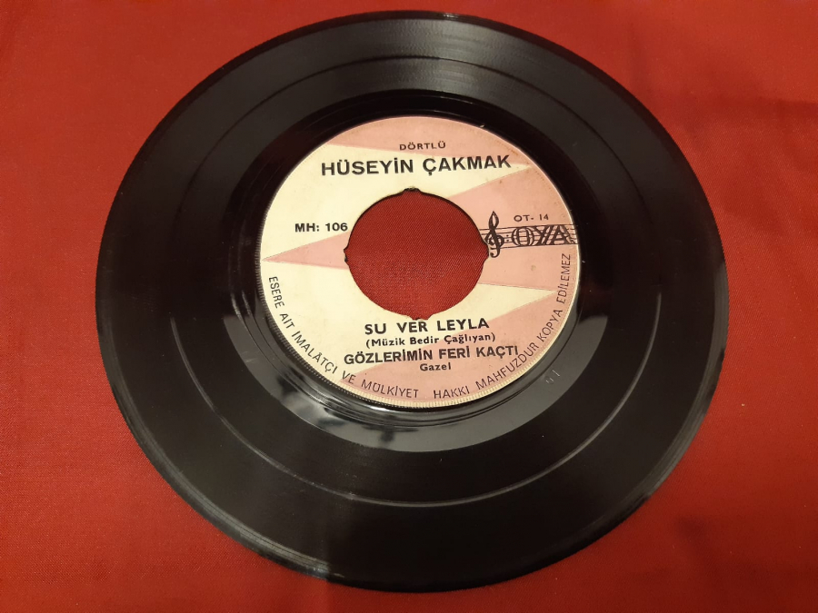 DÖRTLÜ HÜSEYİN ÇAKMAK 4 ŞARKILI 45 LİK YERLİ PLAK 