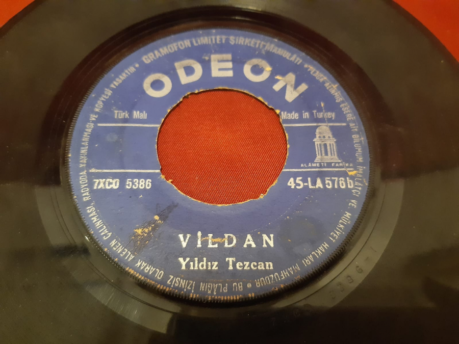 ODEON YILDIZ TEZCAN  FERYAT- VİLDAN DERLEYEN:KASIM SANRI 45 LİK YERLİ PLAK 
