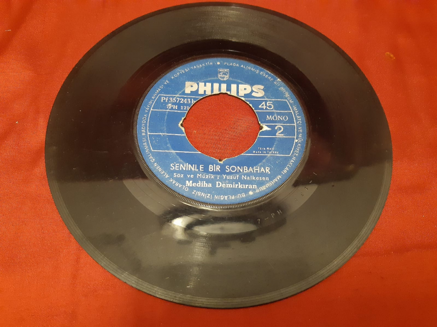 PHILIPS MONO  MEDİHA DEMİRKIRAN  KALPSIZ