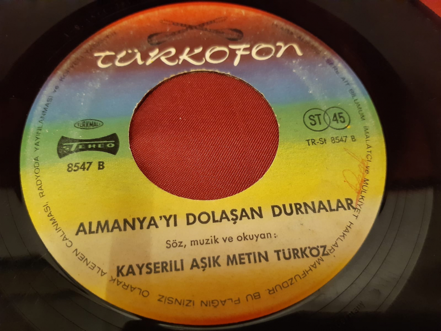 TÜRKOFON  KAYSERİLİ AŞIK METİN TÜRKÖZ A BODRUM HAKİMİ B ALMANYA'YI DOLAŞAN DURNALAR 45 LİK YERLİ PLAK 