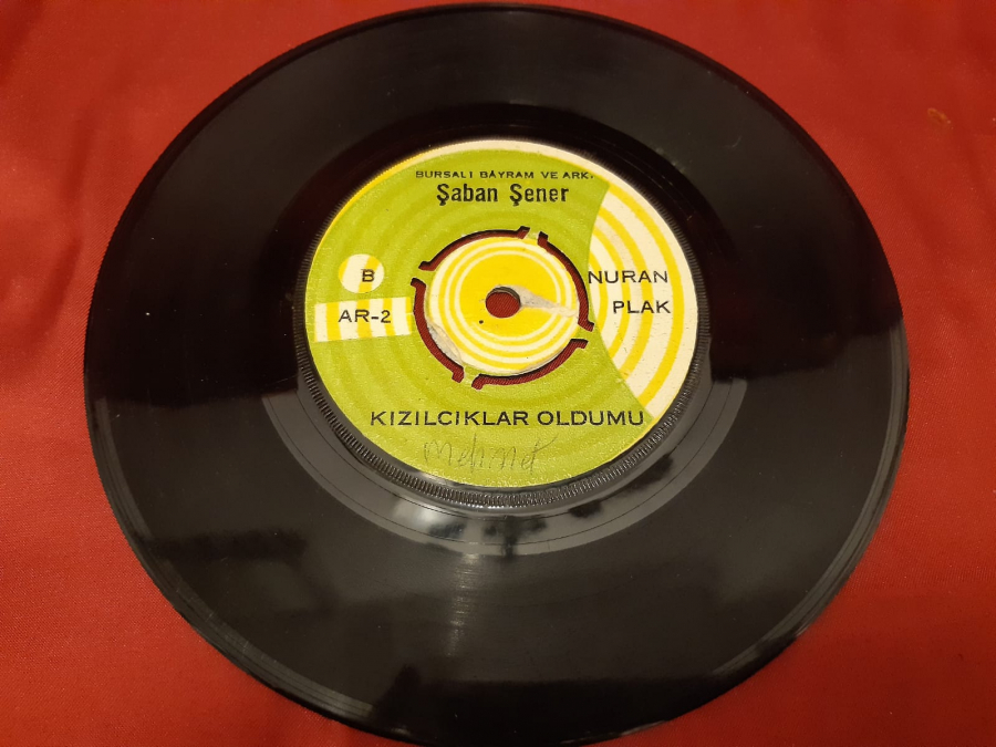 NURAN PLAK  BURSALI BAYRAM VE ARK ŞABAN ŞENER 