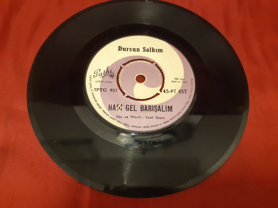 PARHE PLAK  DURSUN SALKIM   KÖTÜ YAZILMIŞ KADERİM HADİ GEL BARIŞALIM 45 LİK YERLİ PLAK 