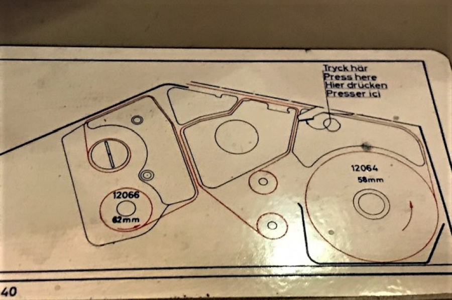 HUGIN KASSARECİSTER AB STOCKHOLM METAL KOLU CEVİRMELİ MEKANİK YAZAR KASA 1960