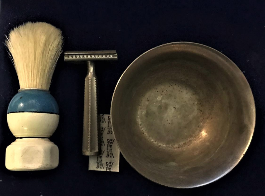 1960 YILLAR TRAŞ TAKIMI JİLET TRAŞ TASI METAL MAKİNA AT KUYRUK KIL FIRCA