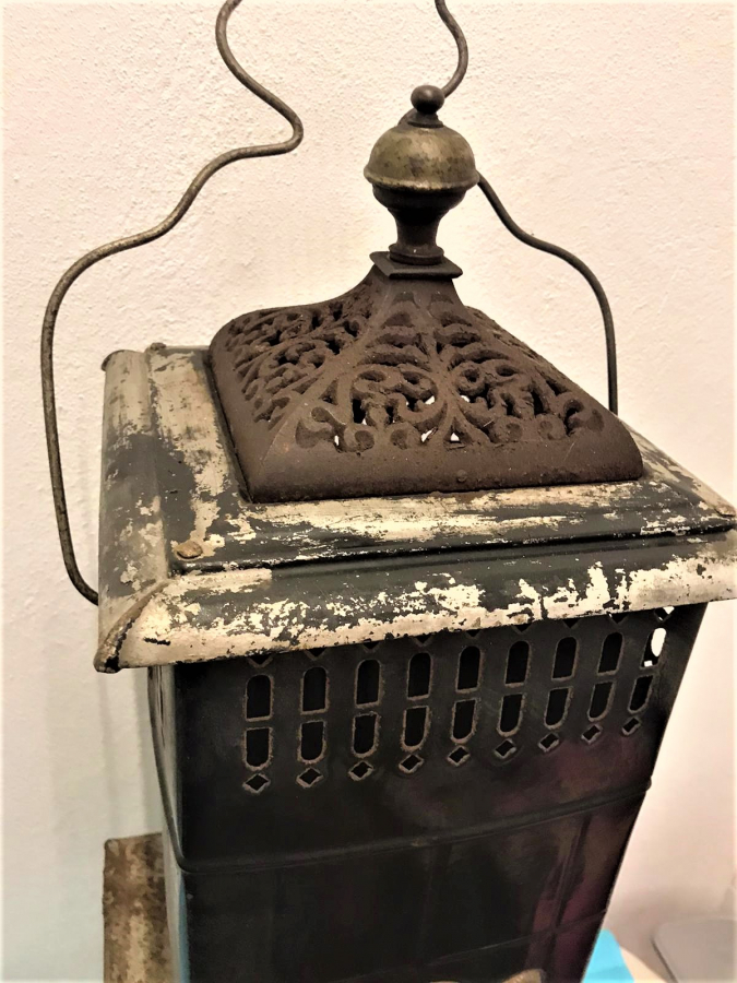 OSMANLI PAZARINA YAPILMIŞ METAL GÖVDE SİYAH EMAYE GAZ DEPOLU BORUSUZ TAŞINABİLİR ORICINAL HALLER SOBA