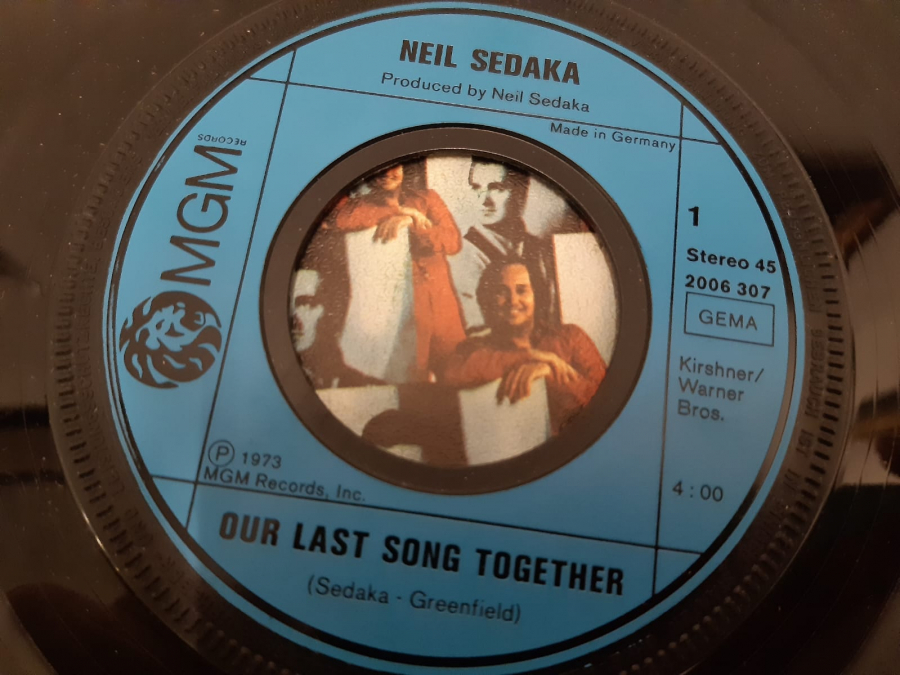 GMG PLAK NEIL SEDAKA IDON'T KNOW WHAT I LIKE ABOUT YOU , OUR LAST SONG TOGETHER 45 LİK YABANCI PLAK 