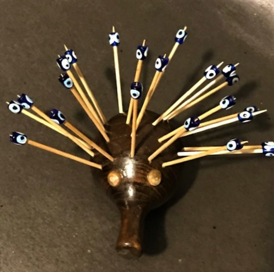 OSMANLI KURDANLIK AHŞAP KİRPİ MASA ÜZERİ 