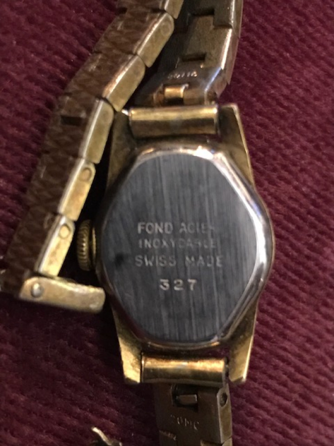 LAORA SWİSS BAYAN KOL SAATİ KURMALI ALTIN KAPLAMA 