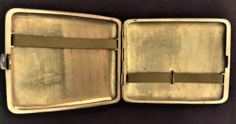 GÜMÜŞ KAPLAMA ARKA CEP SIGARA TABAKA İNGİLİZ