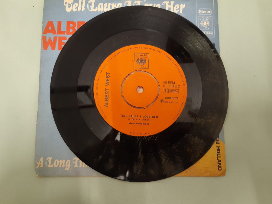 CBS PLAK ALBERT WEST VİSCO PRODUCTİONS A LONG TIME AGO , TELL LAURA I LOVE HER 45 LİK YABANCI PLAK 