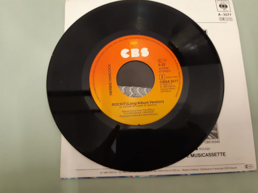 CBS PLAK HERBIE HANCOCK ROCKIT SHORT VERSİON , LONG ALBUM VERSİON 45 LİK YABANCI PLAK 