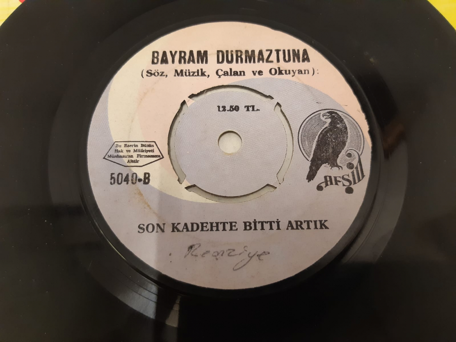 BAYRAM DURMAZTUNA SON KADEHTE BİTTİ ARTIK. DÜNYA BİR MEYHANEDİR 45 LİK YERLİ PLAK 