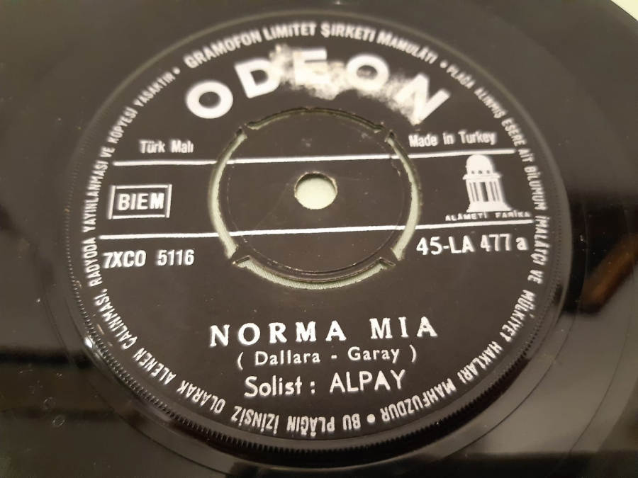 ODEON PLAK NORMA MIA . MAÇ TWIST 45 LİK YERLİ PLAK 