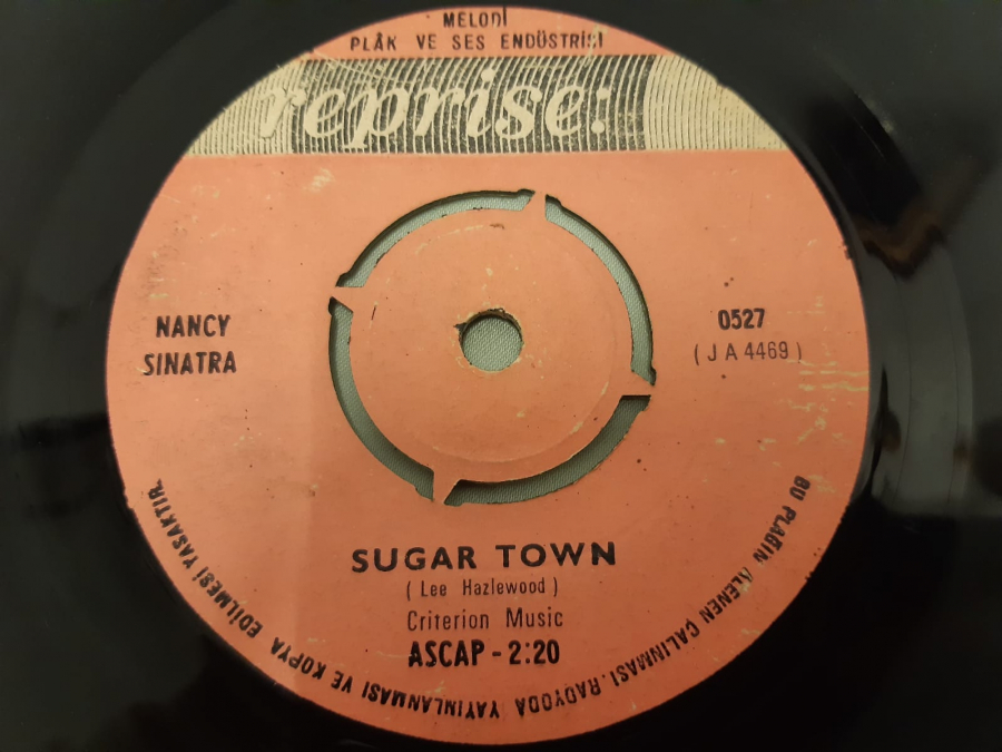 RESRİSE PLAK ASCAP SUMMER WINE , SUGAR  TOWN 45 LİK YABANCI PLAK 