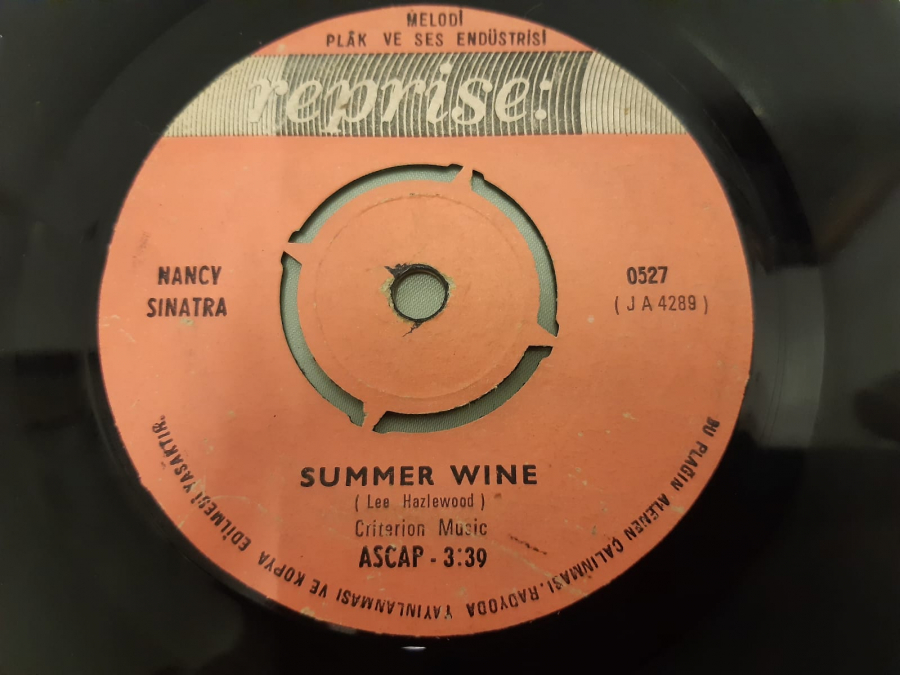 RESRİSE PLAK ASCAP SUMMER WINE , SUGAR  TOWN 45 LİK YABANCI PLAK 