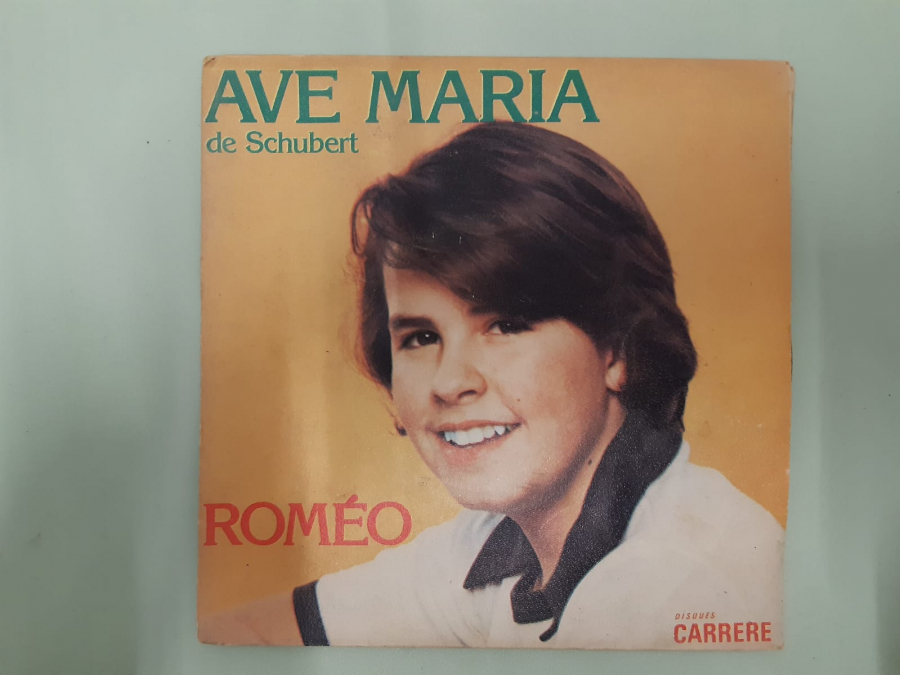 ROMEO FREDERIC PRODUCTIONS . AVE MARIA DE SCHUBERT  45 LİK YABANCI PLAK 