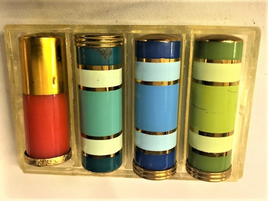 1940 MİNELİ RUJ TAKIMI  HELENA RUBİNSTEİN  BRUNETTE LİPSTİCK FOUR CAST 