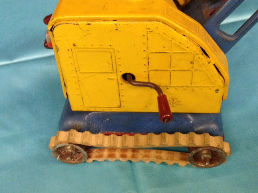 MEKANİK CALIŞAN KEPCELİ TENEKE OYUNCAK VİNC GERMANY MFZ  MARTİN FUCHS 1950