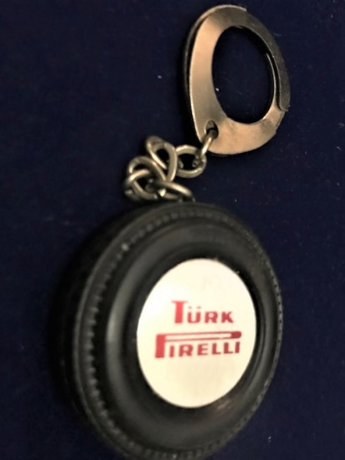 TÜRK PİRELLİ OTO LASTİK ANAHTARLIK