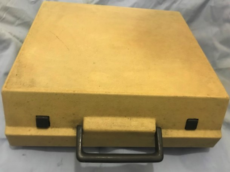 OLYMPİA TRAVELLER DE LUXE DAKTİLO F KLAVYE TAŞIMA CANTALI 1970