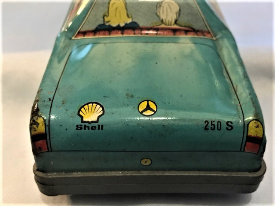 YERLİ TENEKE GÜREL MERCEDES OYUNCAK ARABA