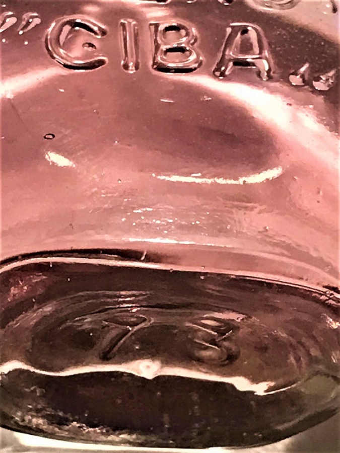 AGOMENSİNE CIBA PARFUM KAPAKLI CAM ŞİŞE 1927