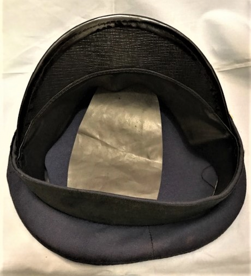 1940 LI YILLAR ŞAPKA ERKEK TALEBELERİN OKUL ŞAPKASI