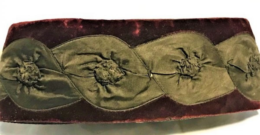 BAŞKAN ŞAPKA SİYAH BORDO RENKLERDE İÇ ASTARLI ETİKETLİ AP PAİLY PRESİDENT