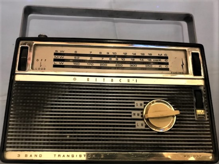 HITACHİ RADYO 3 BAND TRANSISTOR 8 WH 837 ER 1965 MODEL 