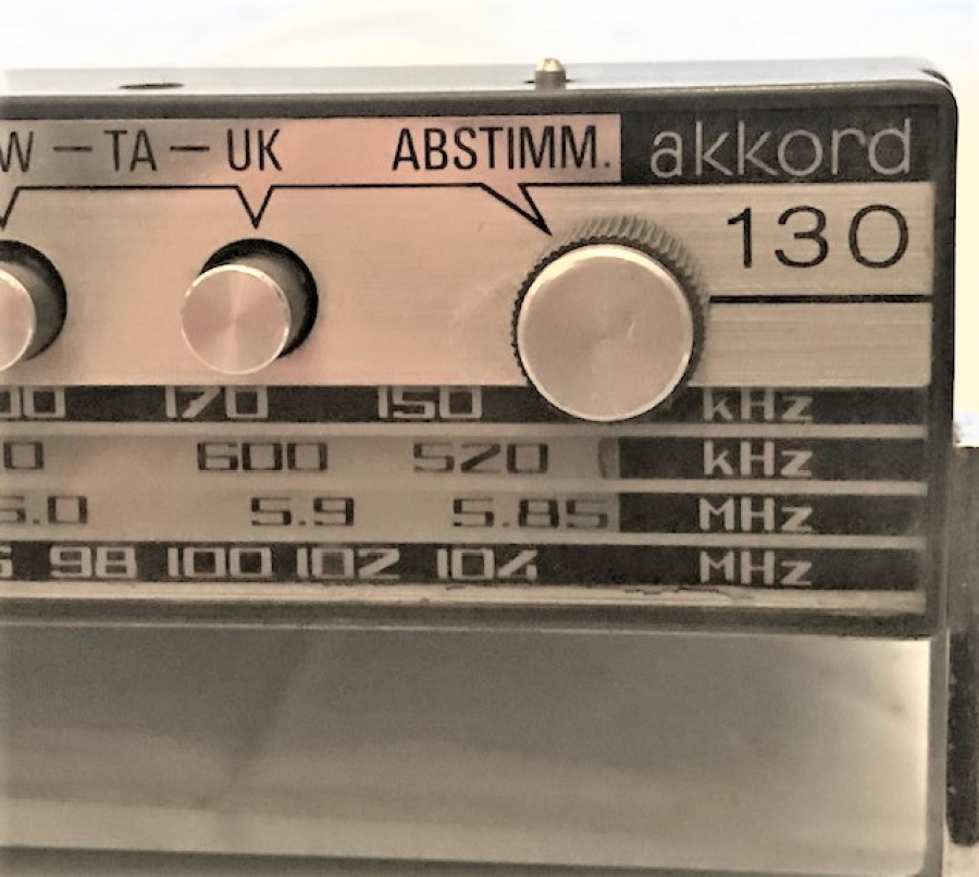 AKKORD 130 ALMAN RADİO ARACLARDA KULLANMA ÖZELLİKLİ 1969