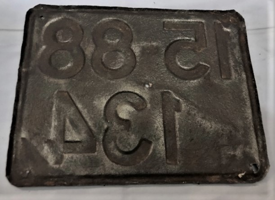 BURDUR İLİNE AİT PLAKA 15.88.134 NUMARALI METAL FAYTON PLAKASI