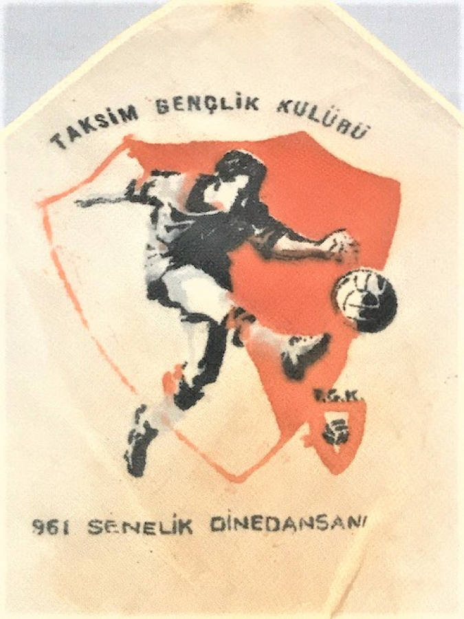 TAKSİM GENCLIK KÜLÜBÜ 1961 TARİHLİ  İPEK MENDİL