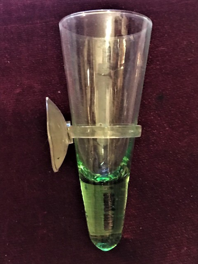 SU YEŞİLİ RENK OTO CAM VAZO KARANFİLLİK ÖN CAM VANTUZLU