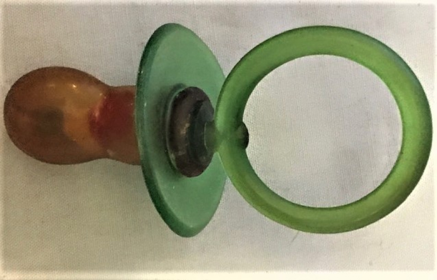 YEŞİL NAYLON ESKİ BEBEK KAUCUK BAKKAL EMZİK 22024 Garaj