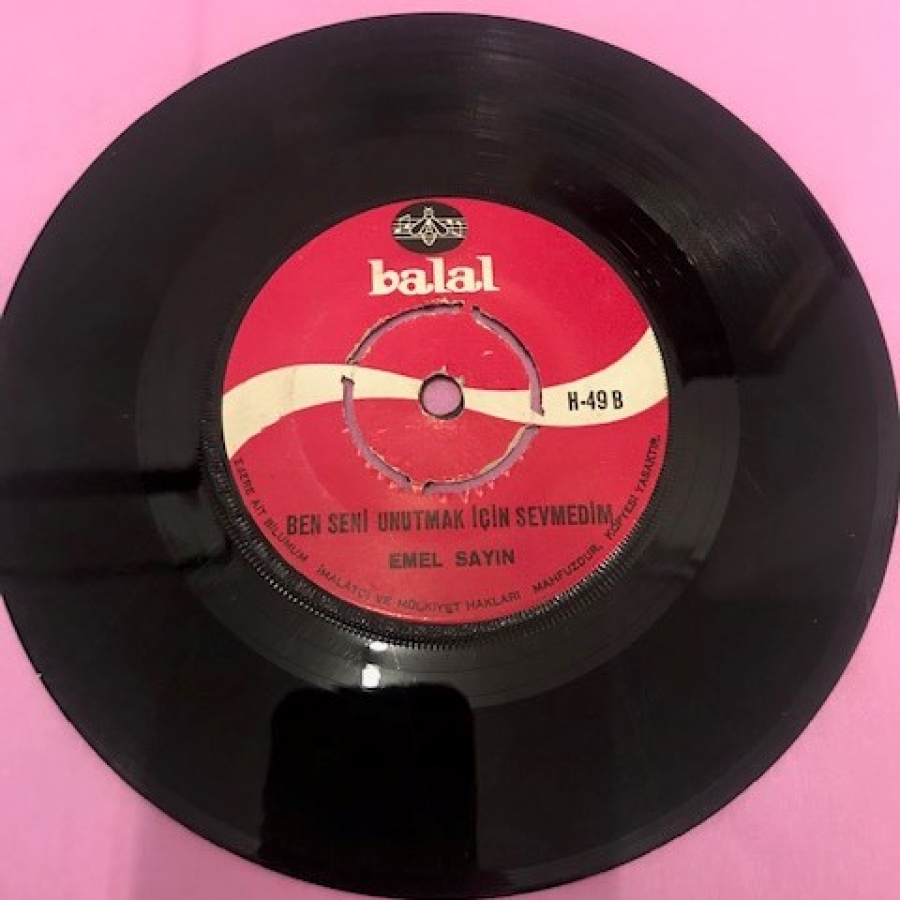 EMEL SAYIN BEN SENİ UNUTMAK İÇİN SEVMEDİM-KENDİM ETTİM KENDİM BULDUM 45 LİK YERLİ PLAK  
