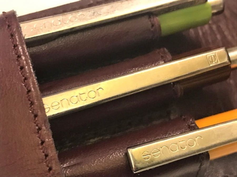 ÜC RENK ALMAN MALI SENATOR DERİ KILIFINDA TÜRK HAVA KURUMU TÜKENMEZ KALEM 