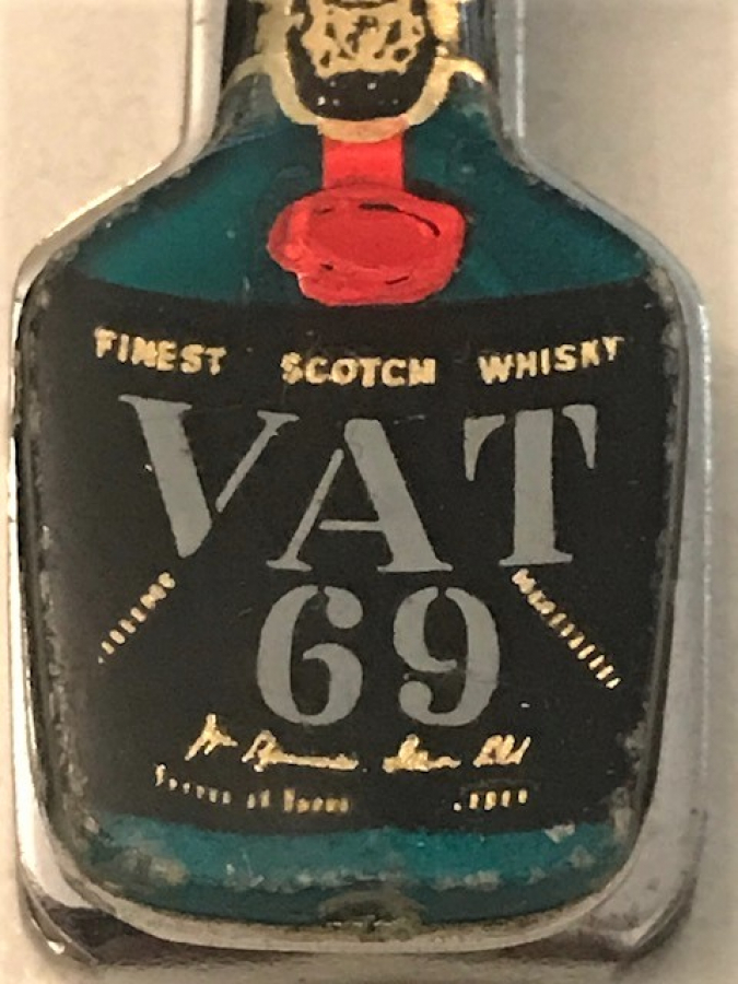 VAT 69 WHISKY ŞİŞE ŞEKLİNDE CİFT CAMBAZ ARMALI CELİK TIRNAK MAKASI