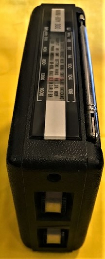 GRUNDIG RADIO MINI BOY 300 ALMAN 1972 PİLLİ 