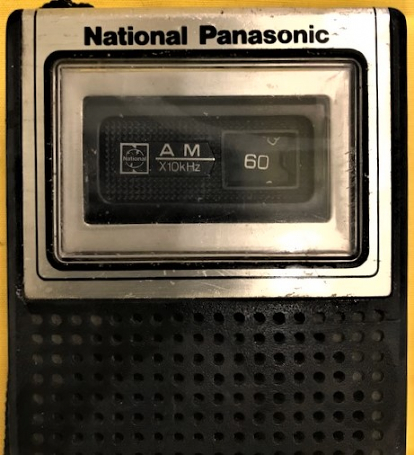 NATIONAL PANASONIC MODEL R 1019 RADIO JAPAN 1970  1 BAND 
