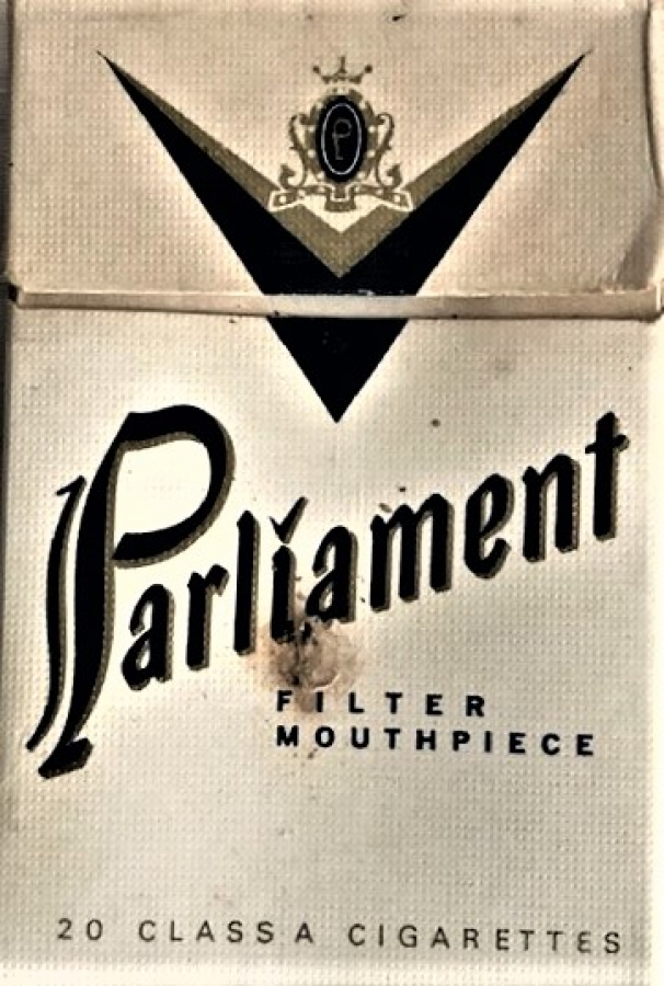 PARLİAMENT FİLTER RECESSED 20 CLASSA CİGARETTES