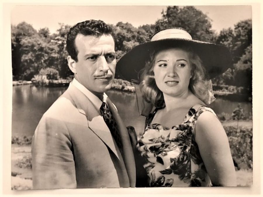 FİLM TANITIMI İÇİN LOBİ LERDE KULLANILAN  FOTOGRAF SİYAH BEYAZ 24 X 19 