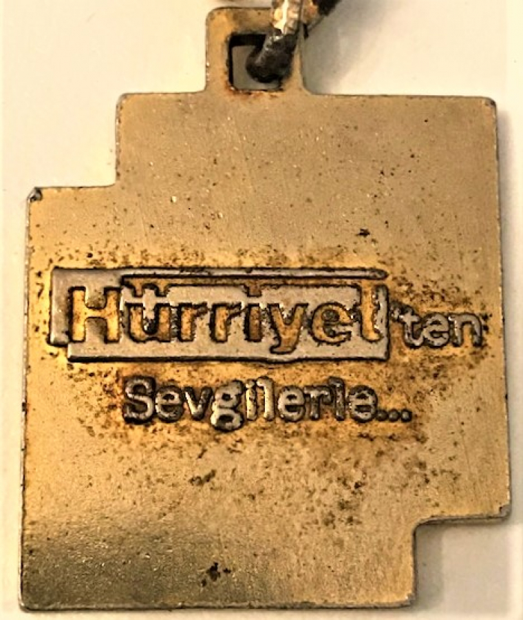 HURRİYET GAZATESİ SICAK  MİNELİ ANAHTARLIK