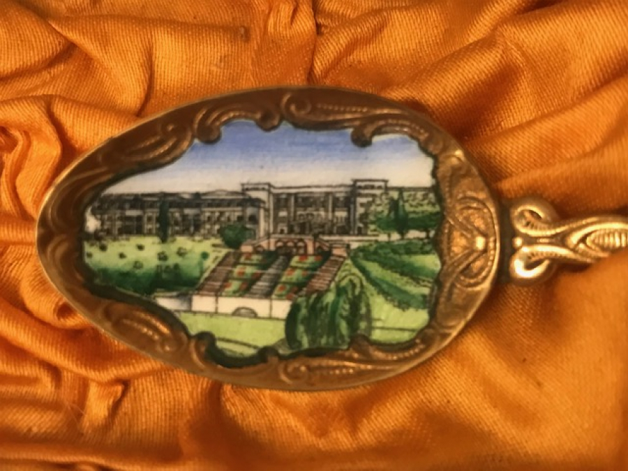 GÜMÜŞ ALTIN KAPLAMA MİNELİ KUTUSUNDA KAŞIK TAKIMI