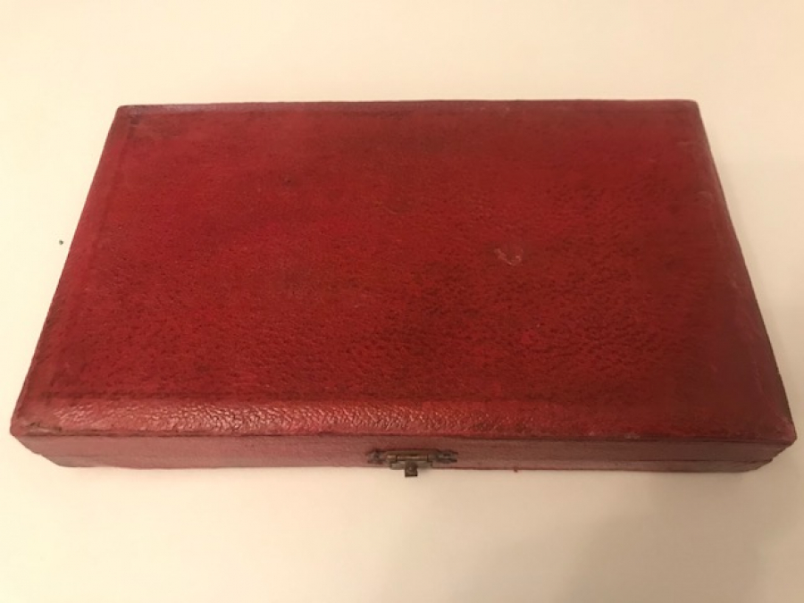 GÜMÜŞ ALTIN KAPLAMA MİNELİ KUTUSUNDA KAŞIK TAKIMI