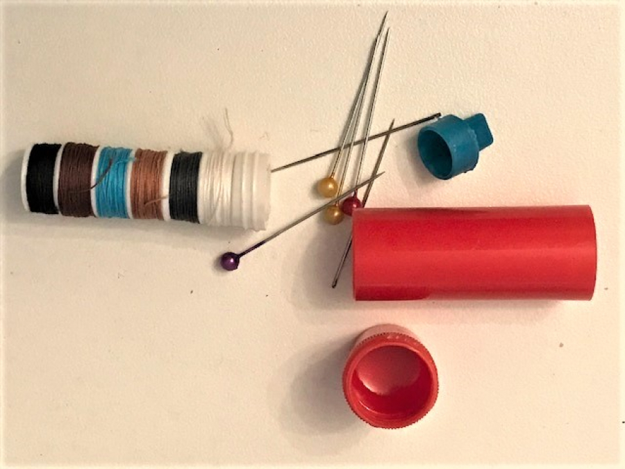 İGNEDAN SEYEHAT İÇİN DİKİŞ TAKIMI 