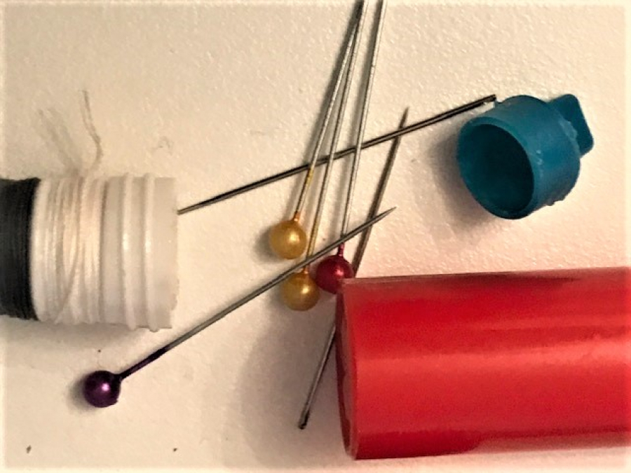 İGNEDAN SEYEHAT İÇİN DİKİŞ TAKIMI 