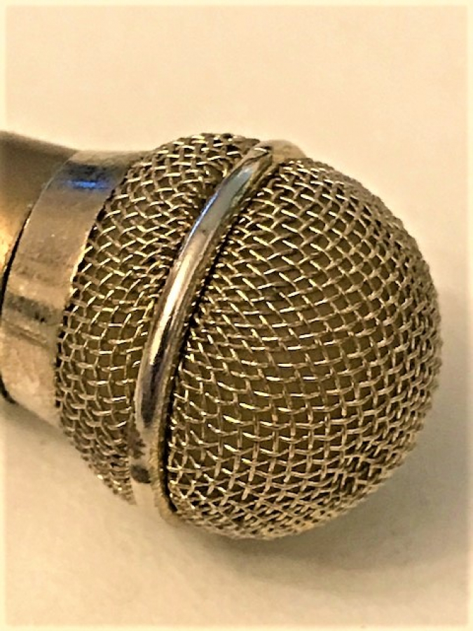 MİKROFON ŞEKLİNDE CAKMAK ANAHTARLIK